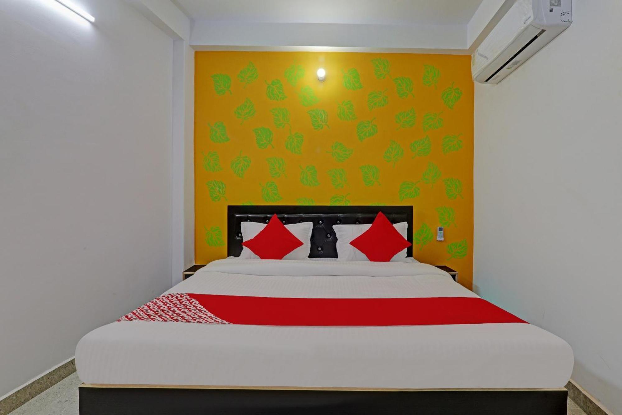 Hotel O Sparrow Nest Varanasi Exterior foto